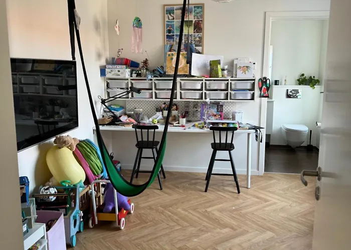 Stort Ved Havnen I Centrum Ringkøbing