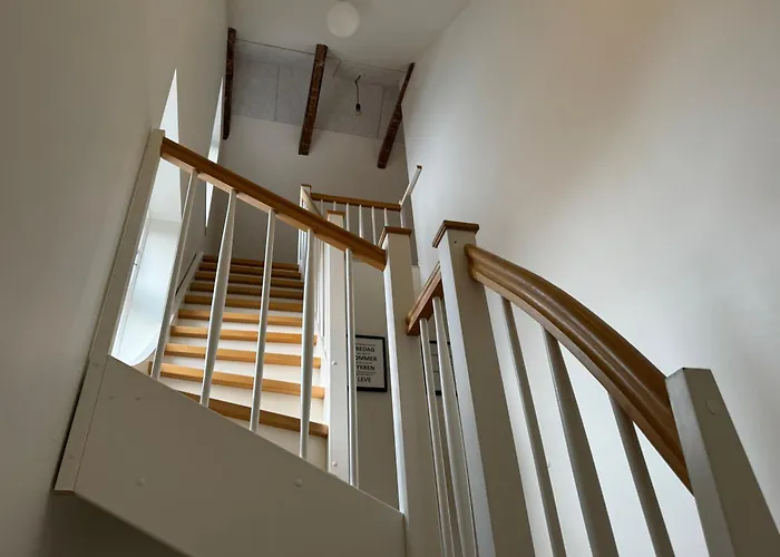 Stort Ved Havnen I Centrum *